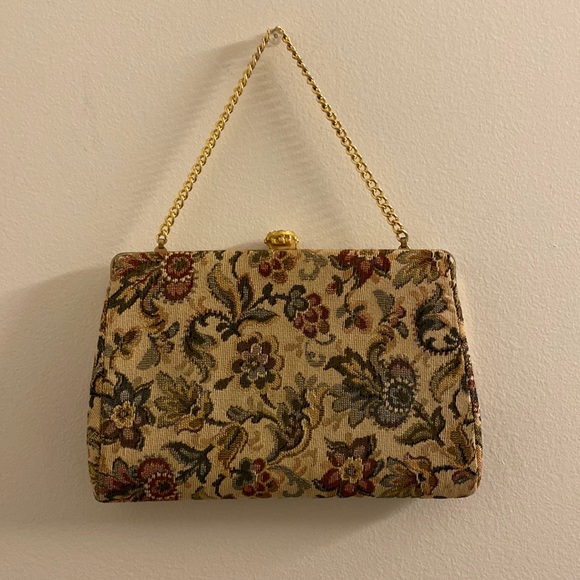 vintage needlepoint/tapestry clutch - Picture 1 of 5